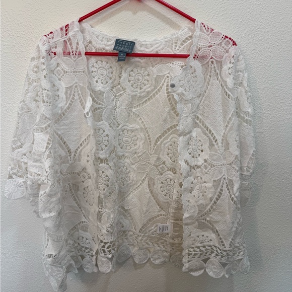 Rabbit Rabbit Rabbit Cream Lace Blouse - Picture 1 of 4